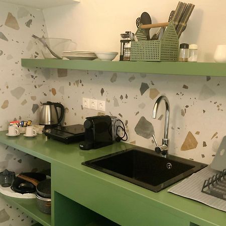 Outopoia Cave Studios Extérieur photo
